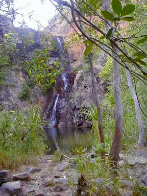 Sandy Creek falls, late in the dry season.