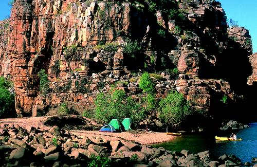 Camping at Smitt Rock Camping at Smitt Rock