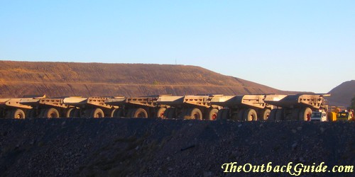 A popular mining job in Australia: driving dump trucks A popular mining job in Australia: driving dump trucks
