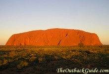 The biggest attraction near Alice Springs: sunset on Uluru